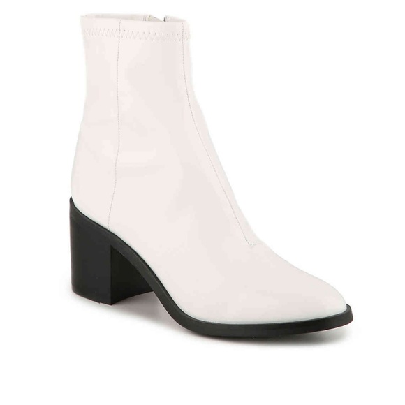 Steve Madden White Presley Ankle Boots 